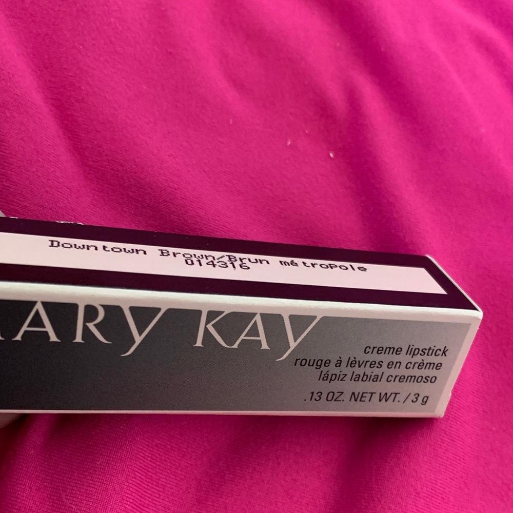 Mary Kay Creme Lipstick - Downtown Brown
